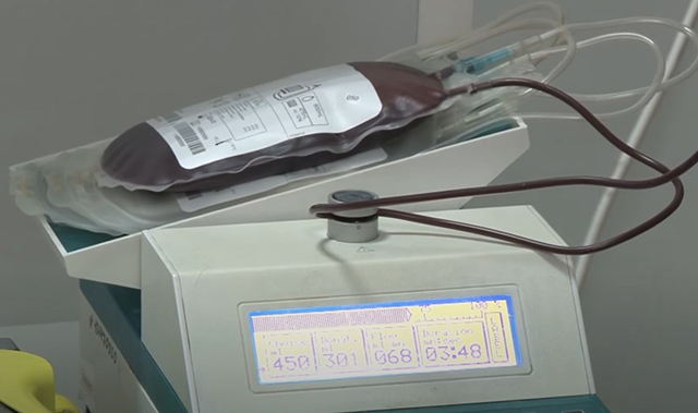 «Зробіть свій внесок у нашу спільну перемогу – здайте кров!»: Чернігівський обласний центр крові потребує донорів всіх груп.
