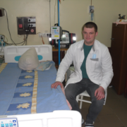 Корюківська лікарня продовжує покращувати житлові умови своїх спеціалістів.