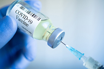 Презентовано оновлені глобальні рекомендації ВООЗ щодо вакцинації проти COVID-19
