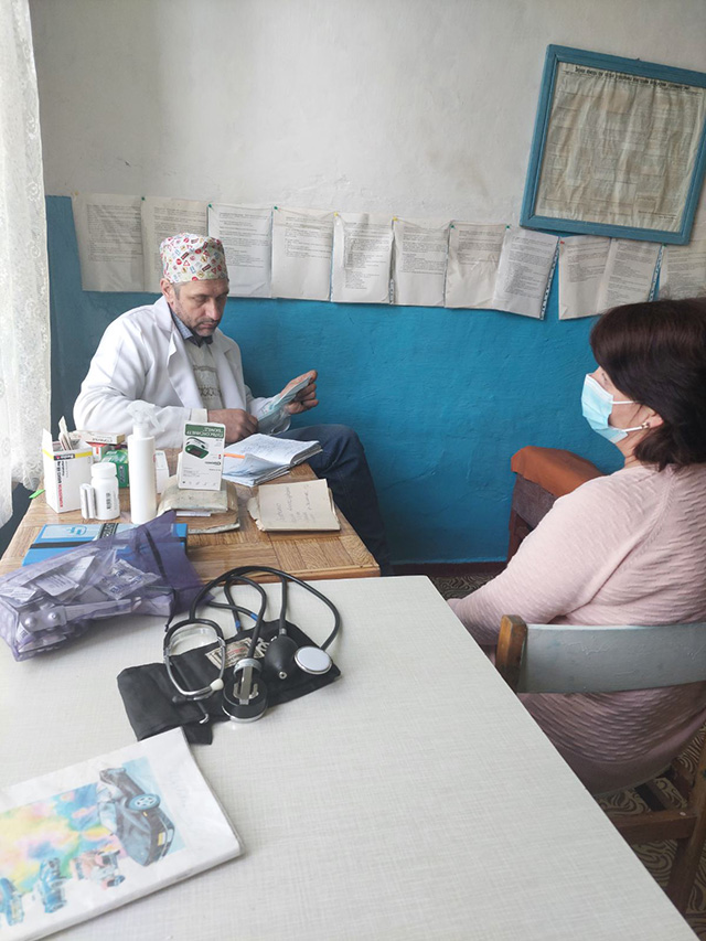 Лікарі Чернігівщини продовжують відвідувати віддалені населені пункти для покращення доступу до медичних послуг.