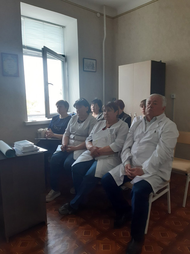 Команда фахівців з фтизіатрії Чернігівської обласної лікарні відвідала деокупований населений пункт Чернігівщини.