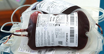 Переливати кров пораненим військовим зможе більша кількість лікарів